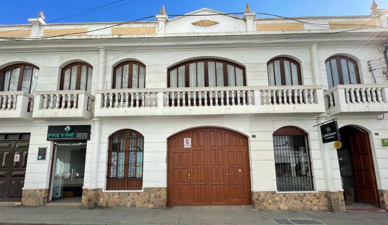 Hospedaje Sarabia Сукре Экстерьер фото