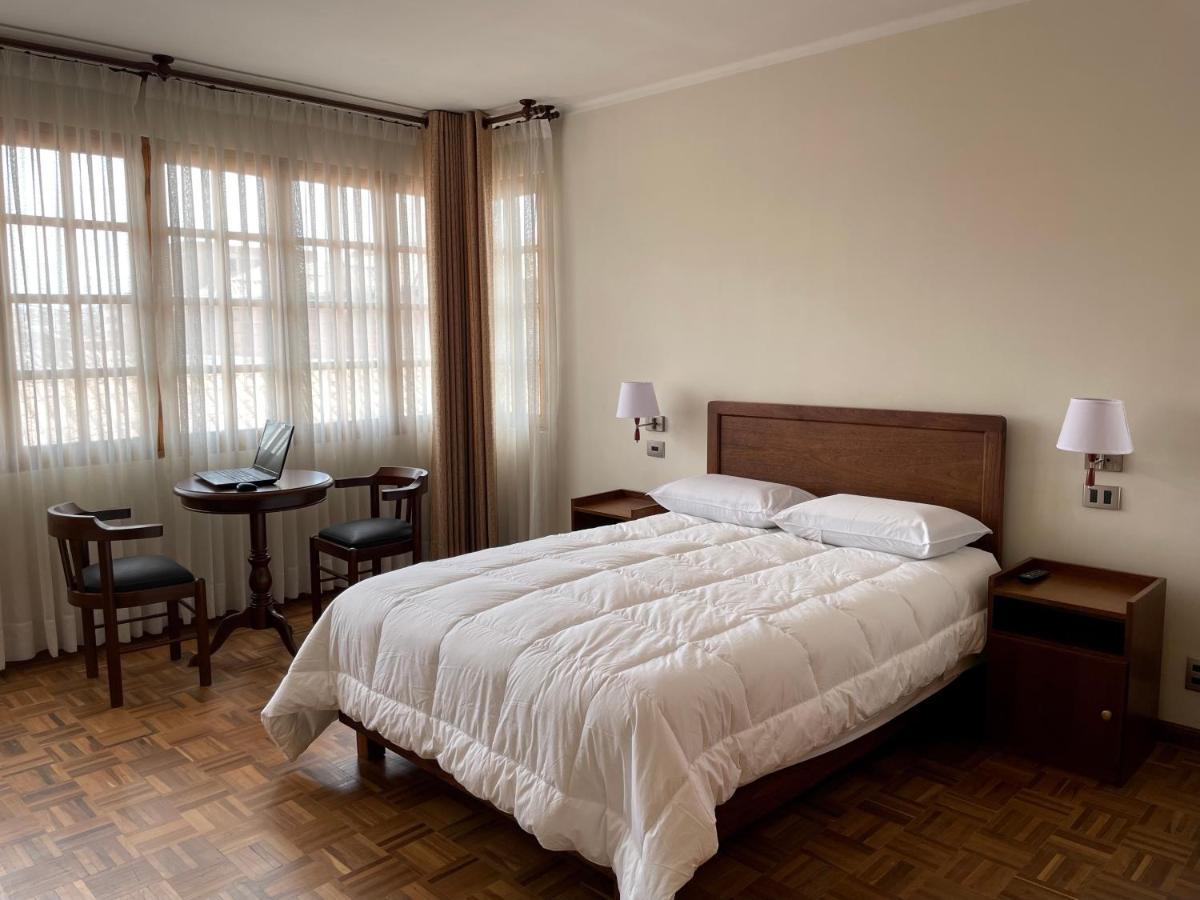 Hospedaje Sarabia Сукре Экстерьер фото